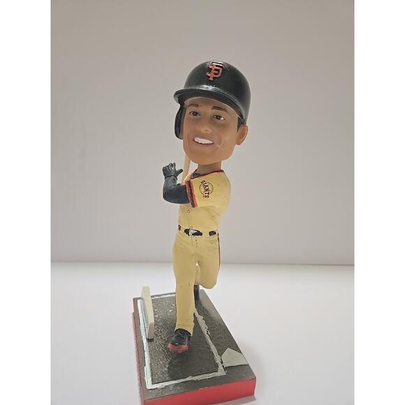 Mike Yastrzemski SF Giants 2020 Bobblehead- Collectors 20 at 24 Bank of America - Picture 6 of 11